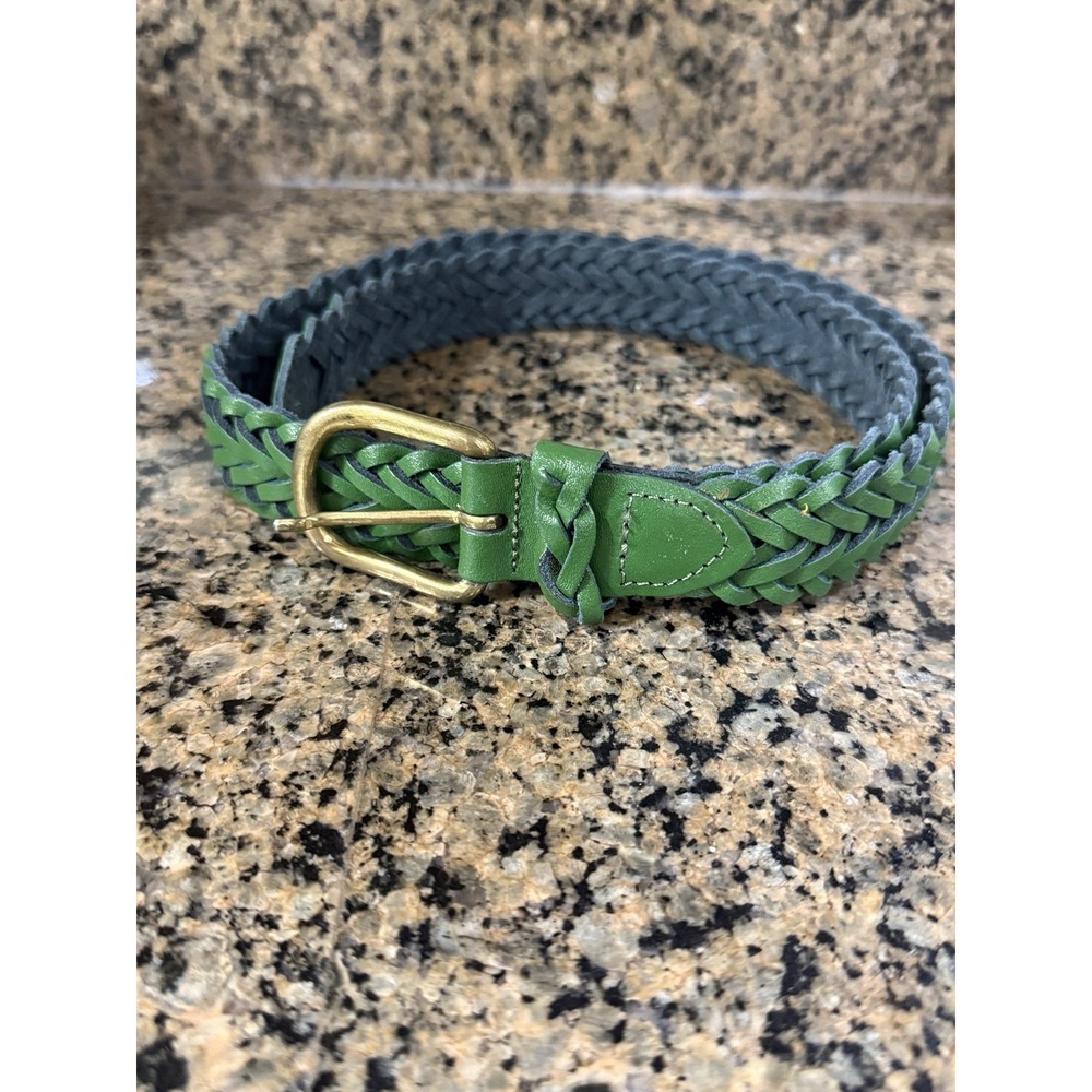 Capezio Green Braided Leather Belt Womens S / M Brass Buckle. - 36 ins long